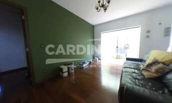 Imagem 5: Casa 3 Dormitórios com garagem para 3 carros