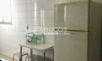 Imagem 4: Apartamento para aluguel, 2 quartos, 1 vaga, Umuarama - Uberlândia/MG