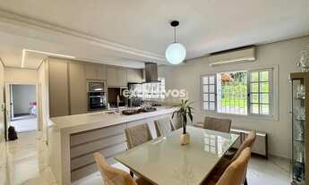 Imagem 3: Casa a venda no bairro Glória com 1 suíte mais 2 quartos por R$2.500.00,00