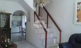 Imagem: CASA AMPLA 3 DORMITÓRIOS NO CENTRO DE FLORIANÓPOLIS