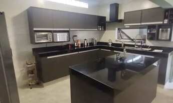 Imagem: Aluga-se/venda Sobrado com 250m² 4 quartos