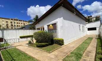 Imagem 2: Casa a venda no bairro Nossa sra das Graças/Canoas, 2 quartos, 3 vagas, quintal