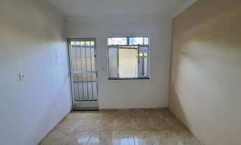 Imagem 3: Casa dois quartos sala , cozinha e terraço no bairro Progresso