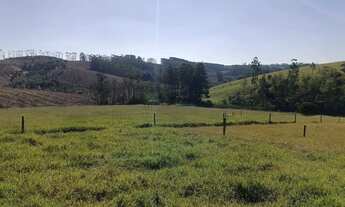 Imagem 5: Fazenda/Sítio/Chácara para venda tem 210 metros quadrados com 2 quartos