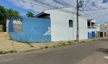 Imagem 2: Casa para Venda em Presidente Prudente, Jardim Bongiovani, 5 dormitórios, 2 suítes, 4 banh