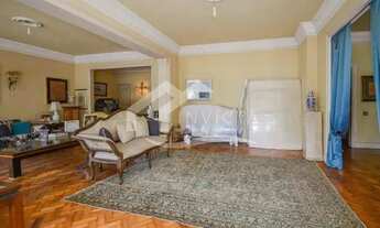 Imagem 3: APAIXONANTE APARTAMENTO NA AV. ATLÂNTICA COM VISTA FRONTAL MAR, VARANDA E ÁREA EXTERNA