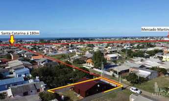 Imagem 4: Casa com 03 quartos no bairro Golfinhos - Balneário Arroio do Silva SC