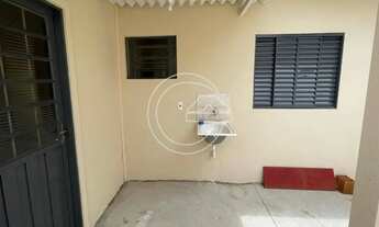 Imagem 6: ALUGA-SE Residência NO CAVALLARI - MARÍLIA/SP