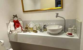 Imagem 6: APARTAMENTO REFORMADO 190M2