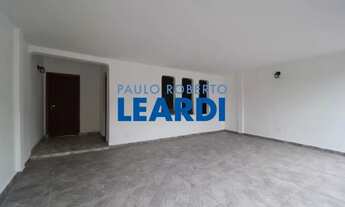 Imagem: SOBRADO - VILA ALZIRA - SP