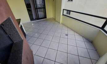 Imagem 6: Amplo apartamento à venda no Centro de Balneário Camboriú - Ótima sacada!