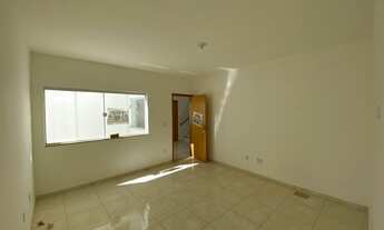 Imagem 2: Apt com armários e box Elvamar