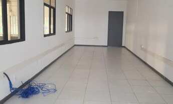 Imagem 7: ALUGA-SE GALPÃPO EM MESSEJANA NA BR 116 KM 09