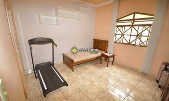 Imagem 11: Casa com 5 Quartos e 3 banheiros à Venda, 380 m² por R$ 600.000