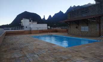 Imagem 2: Apartamento para venda possui 80 metros quadrados com 2 quartos em Alto - Teresópolis - RJ