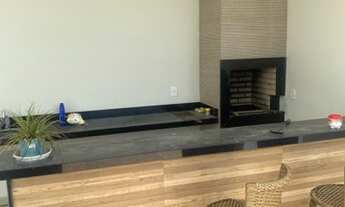 Imagem 2: Casa Condomínio Royal / 4 Quartos . R$ 1.600.000,00