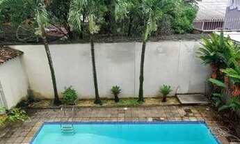 Imagem: Santa Rosa com piscina, espaço para sauna