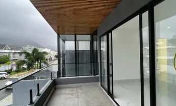 Imagem 6: Casa para aluguel possui 465 metros quadrados com 5 quartos