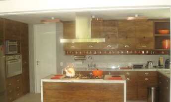 Imagem 7: Casa de condomínio para aluguel e venda tem 347 metros quadrados com 4 quartos