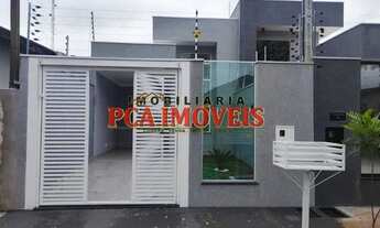 Imagem: Linda Casa no Centro em Sarandi/PR