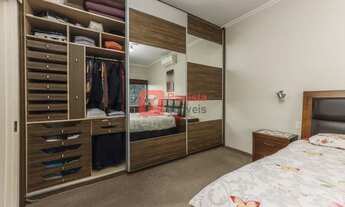 Imagem 3: Apartamento REFORMADO à venda, Com 151m² de Área Útil, 3 dormitórios, 1 Suite e 2 Vagas de