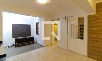 Imagem 3: Casa para Aluguel - Bosque, 2 Quartos, 200 m2