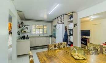 Imagem 4: Casa com 3 quartos, no Bairro Ipanema - Porto Alegre/RS