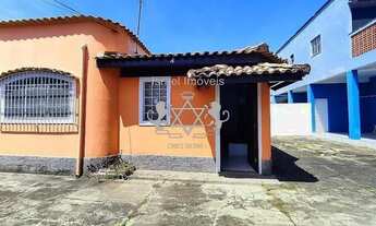 Imagem 2: Lindo imóvel à poucos passos da orla c/ 48 m2 a 300m da praia Porto Novo em Caraguatatuba