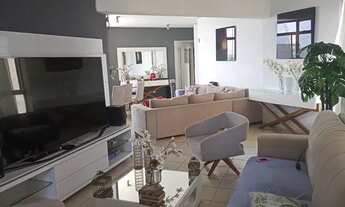 Imagem 2: Candeias - 04 Qtos / 02 Suítes - 03 Vagas - 238 m² - Reformado - Andar alto nascente - Áre