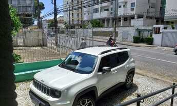 Imagem 4: ALUGO CASA / 200M² / 8 quartos nas Graças - Recife - PE