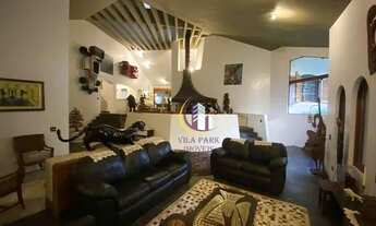 Imagem 4: Casa com 7 dormitórios sendo 4 suítes, 774 m², Piscina com área Gourmet, 12 Vagas de garag