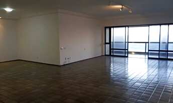 Imagem: Piedade - 04 Qtos / 04 Suítes - Piscina