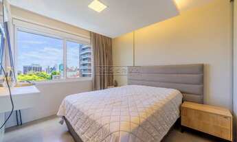 Imagem 6: Apartamento no AXIS finamente DECORADO 100% MOBILIADO! 2SUÍTES no Petrópolis na Terceira P