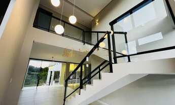 Imagem 5: Casa de Alto Padrão no Condomínio Solar das Palmeiras