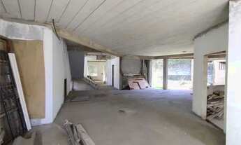 Imagem 5: Terreno com Casa Inacabada no City Boaçava. Super Custo Benefício