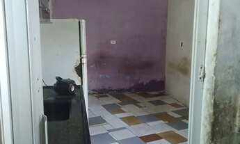 Imagem 6: Aluga-se kitnet Quarto com aluguel por R$550 /mês