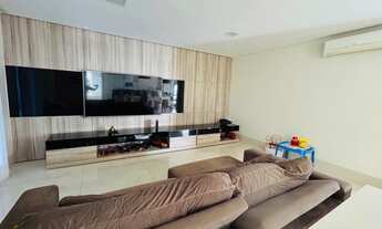 Imagem 3: Casa de condomínio sobrado para venda possui 394 metros quadrados com 5 quartos