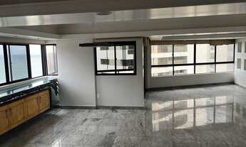 Imagem 2: Apartamento para aluguel possui 180 metros quadrados com 3 quartos em Boa Viagem - Recife