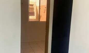 Imagem 2: Ideal samambaia no 3 andar escada peço caução bloco 25