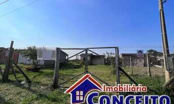 Imagem 5: C711 - Residência em madeira com 2 dormitórios no balneário Albatroz