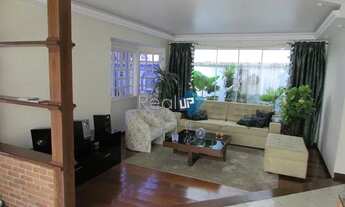 Imagem 2: Casa duplex remodelada na Taquara