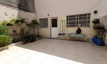 Imagem 4: RARIDADE, SOBRADO COM QUINTAL EM RUA TRANQUILA - PINHEIROS !!