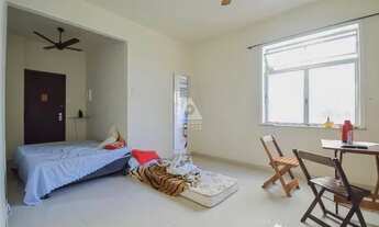 Imagem 4: Excelente Apartamento. Sala Dois Quartos com Dependência Completa. Próximo ao metrô Afonso