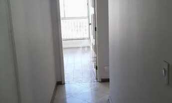 Imagem 4: Apartamento de 130m2, claro, arejado, vista livre, andar alto, 4 quartos, localizado entre