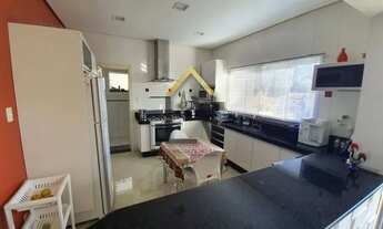 Imagem 7: Sobrado para venda no condomínio Recanto Verde em Taubaté-SP