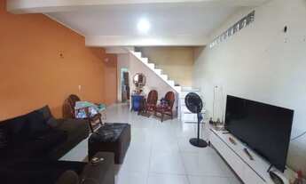 Imagem 4: Casa de dois pavimentos no Bairro Castanheira