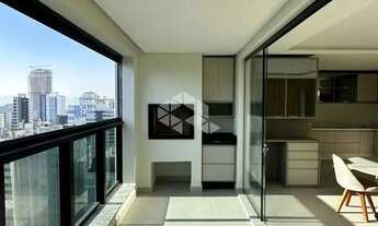 Imagem 3: Apartamento com 3 suítes e 3 vagas de garagem na Meia Praia