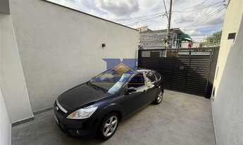 Imagem 2: Sobrado para venda possui 118 metros quadrados com 3 quartos