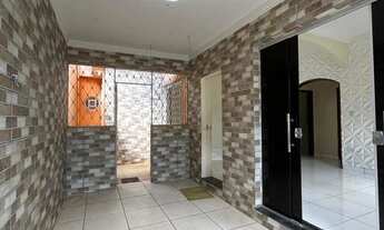 Imagem 2: Casa em Montes Claros, no bairro Morrinhos, à venda