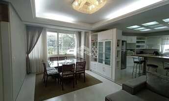 Imagem: Casa de 3 dormitórios no bairro Kayser